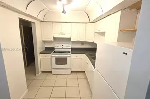 4344 NW 9th Ave, Deerfield Beach, FL 33064 - Photo 9