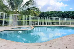 777 Tanglewood Cir, Weston, FL 33327 - Photo 23