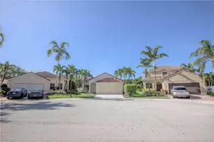 777 Tanglewood Cir, Weston, FL 33327 - Photo 25