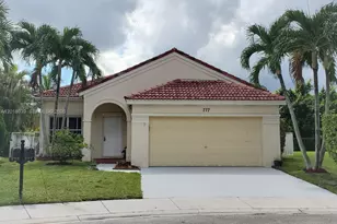 777 Tanglewood Cir, Weston, FL 33327 - Photo 1