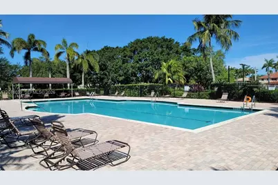 777 Tanglewood Cir, Weston, FL 33327 - Photo 29