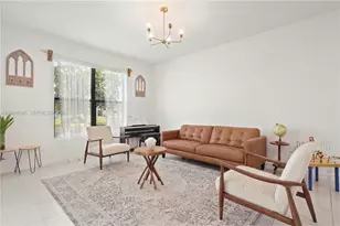 2014 Sugar Maple Dr, Riviera Beach, FL 33410 - Photo 5