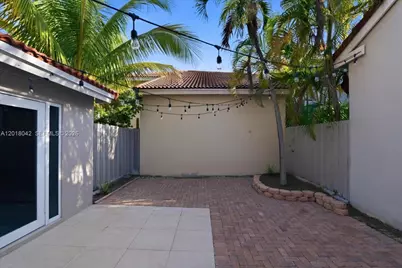 1135 Oysterwood St, Hollywood, FL 33019 - Photo 45