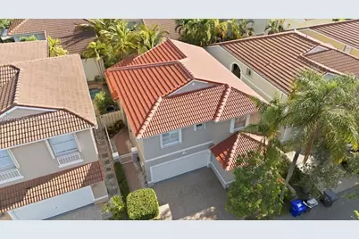 1135 Oysterwood St, Hollywood, FL 33019 - Photo 3