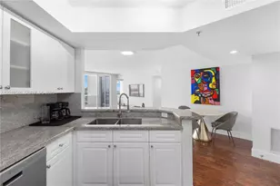 1800 Sunset Harbour Dr, Miami Beach, FL 33139 - Photo 15