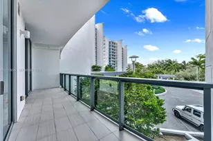 3300 NE 188th St, Aventura, FL 33180 - Photo 31