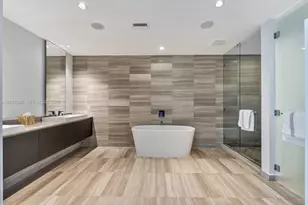 3300 NE 188th St, Aventura, FL 33180 - Photo 19