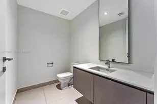 3300 NE 188th St, Aventura, FL 33180 - Photo 15