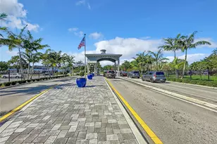 226 Newport O, Deerfield Beach, FL 33442 - Photo 5