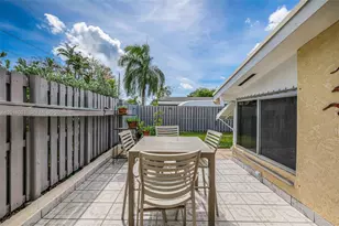 9940 Belgrade Rd, Cutler Bay, FL 33157 - Photo 9