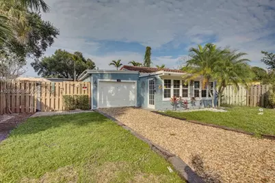 1237 SW 28th St, Fort Lauderdale, FL 33315 - Photo 1