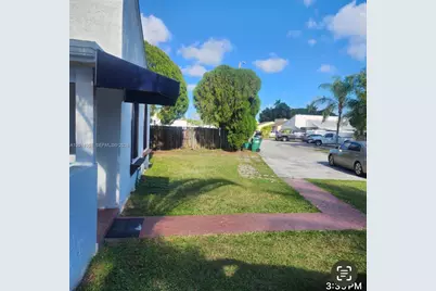 19422 SW 119th Ct, Miami, FL 33177 - Photo 3