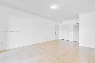 11631 SW 2nd St, Pembroke Pines, FL 33025 - Photo 3
