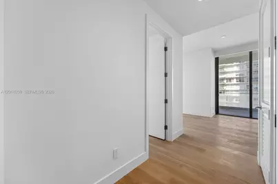 175 SE 25th Rd #1004, Miami, FL 33129 - Photo 19