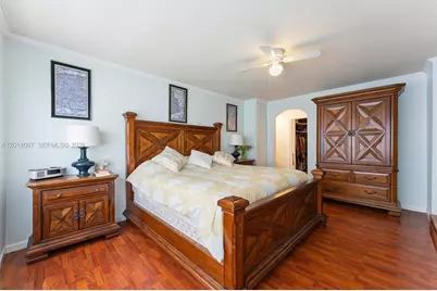 121 Golden Isles Dr #707, Hallandale Beach, FL 33009 - Photo 25