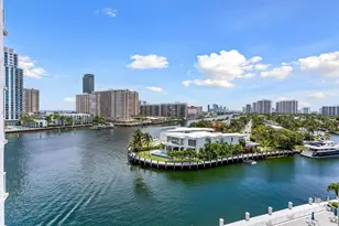 121 Golden Isles Dr, Hallandale Beach, FL 33009 - Photo 3