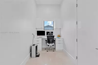 320 SW 125th Ave, Miami, FL 33184 - Photo 39