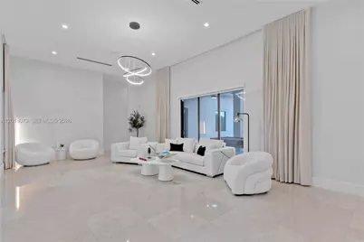 320 SW 125th Ave, Miami, FL 33184 - Photo 13