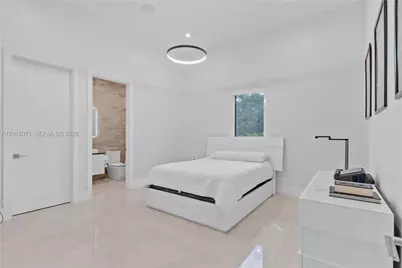 320 SW 125th Ave, Miami, FL 33184 - Photo 23