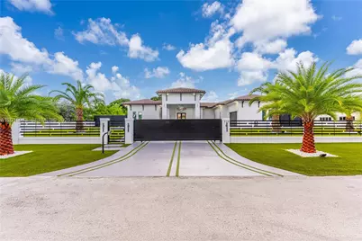 320 SW 125th Ave, Miami, FL 33184 - Photo 5