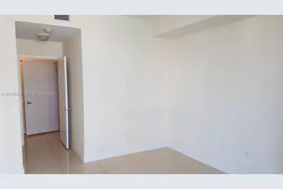 1111 SW 1st Ave #1921-N, Miami, FL 33130 - Photo 13