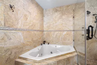 13611 SW 77th St, Miami, FL 33183 - Photo 39