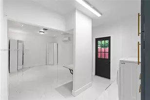 13611 SW 77th St, Miami, FL 33183 - Photo 5