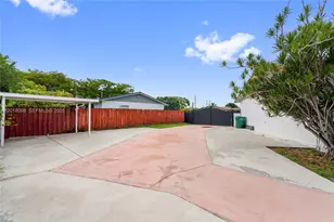 13611 SW 77th St, Miami, FL 33183 - Photo 43