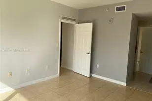 2425 SW 27th Ave, Miami, FL 33145 - Photo 19