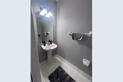 681 NW 42nd Ave #-, Plantation, FL 33317 - Photo 13
