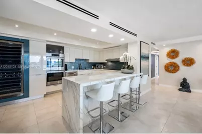 3 Grove Isle Dr #C410, Miami, FL 33133 - Photo 3