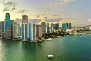 325 S Biscayne, Miami, FL 33131 - Photo 19