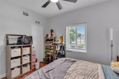 3151 NW Flagler Ter, Miami, FL 33125 - Photo 13