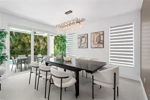 4621 NW 93rd Doral Ct, Doral, FL 33178 - Photo 9