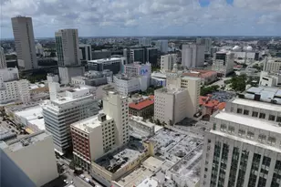 151 SE 1st St, Miami, FL 33131 - Photo 15