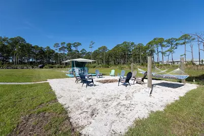 5371 S 25th St, Fort Pierce, FL 34981 - Photo 11