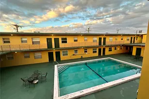 1975 NE 135th St, North Miami, FL 33181 - Photo 13