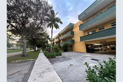 1975 NE 135th St #3N, North Miami, FL 33181 - Photo 17