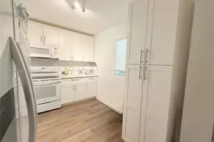 1800 SW 81st Ave, North Lauderdale, FL 33068 - Photo 5