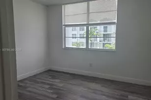 492 NW 165 St Rd, Miami, FL 33169 - Photo 7