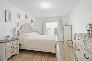 2014 Sugar Maple Dr, Riviera Beach, FL 33410 - Photo 17