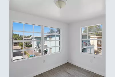 1035 NW 5th St #4, Miami, FL 33128 - Photo 7
