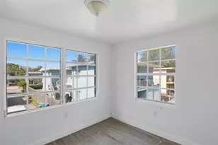 1035 NW 5th St, Miami, FL 33128 - Photo 7