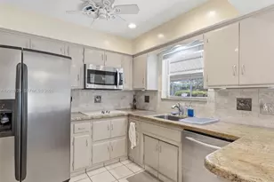 3222 Wilson St, Hollywood, FL 33021 - Photo 5
