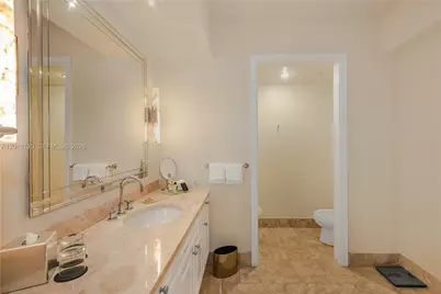1435 Brickell Ave #3012, Miami, FL 33131 - Photo 23