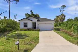 136 Lomas Rd, Other City - In The State Of Florida, FL 33947 - Photo 3