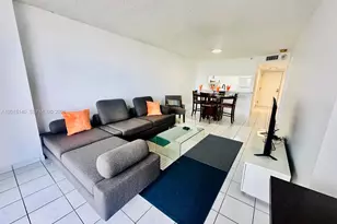2555 Collins Ave, Miami Beach, FL 33140 - Photo 7
