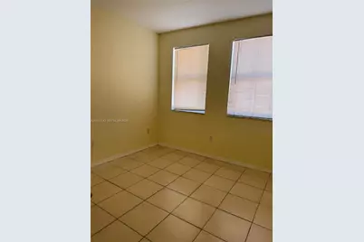 10870 SW 243rd Ln, Homestead, FL 33032 - Photo 15