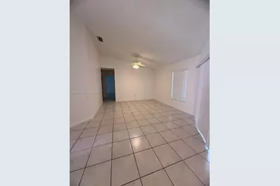 1004 San Remo Cir, Homestead, FL 33035 - Photo 11