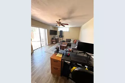 192 Springdale Cir #192, Palm Springs, FL 33461 - Photo 9